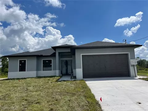 829 Carbon St E, Lehigh Acres, FL 33974