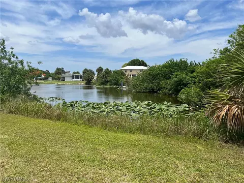 938 Meyerchick Dr, Moore Haven, FL 33471 photo 9
