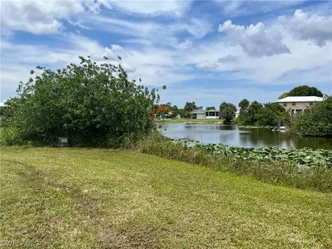 938 Meyerchick Dr, Moore Haven, FL 33471 photo 8