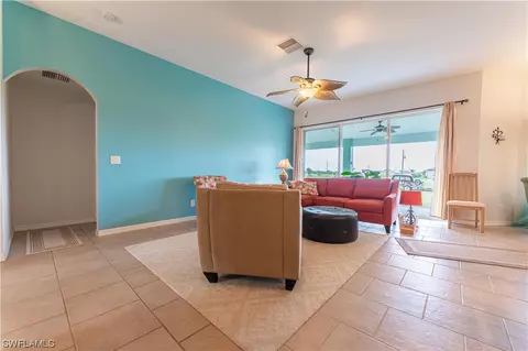 9004 E Crow Cir, Labelle, FL 33935 photo 7
