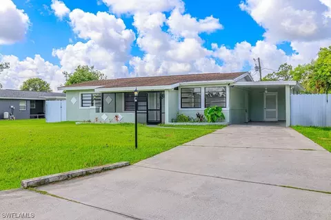 204 E Penn Rd, Lehigh Acres, FL 33936