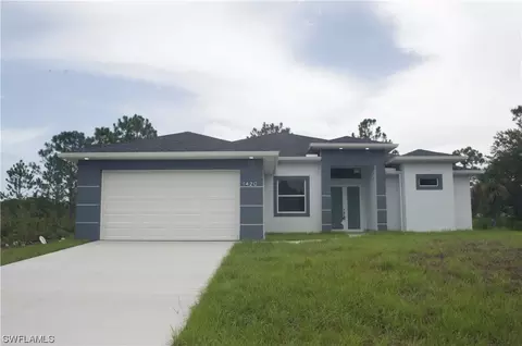 1420 Richmond Ave N, Lehigh Acres, FL 33972