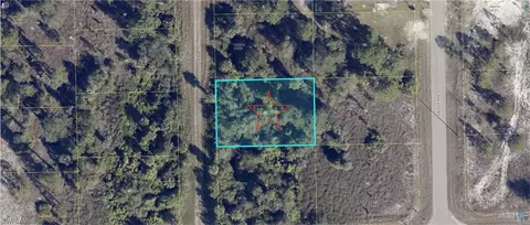 657 Vasser Ave S, Lehigh Acres, FL 33974