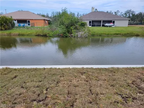 2043 NE 5th Ter, Cape Coral, FL 33909