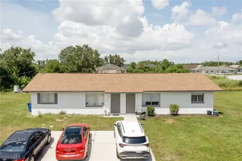 136 Gordon Ave S, Lehigh Acres, FL 33973