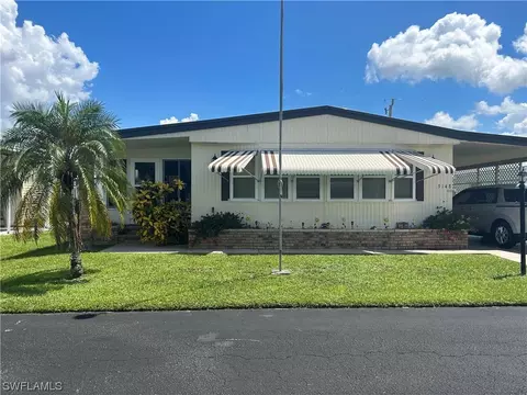 3148 Indian Village Ln, North Fort Myers, FL 33917