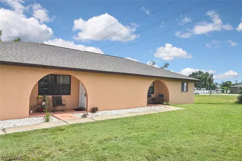 4411-4413 SW Santa Barbara Pl, Cape Coral, FL 33914