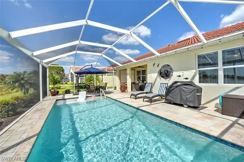 2818 Apple Blossom Dr, Alva, FL 33920