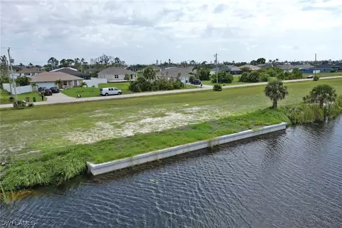 2847 NW 6th St, Cape Coral, FL 33993