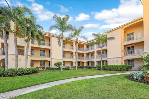 17040 Willowcrest Way #105, Fort Myers, FL 33908