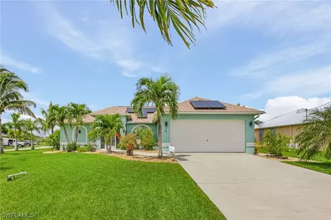 14 SW 26th Pl, Cape Coral, FL 33991