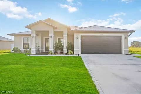 7029 Waldo Cir, Labelle, FL 33935