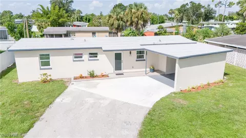 2159 Broom Ct, Port Charlotte, FL 33952