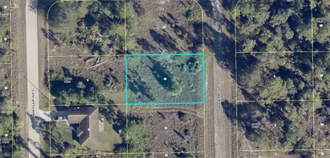 636 Mulberry Ave S, Lehigh Acres, FL 33974