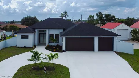 209 Nicholas Pkwy W, Cape Coral, FL 33991