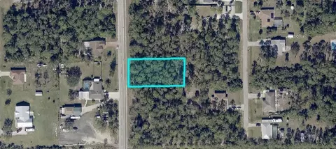 404 Richmond Ave N, Lehigh Acres, FL 33972