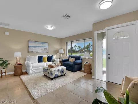627 SE 30th St, Cape Coral, FL 33904