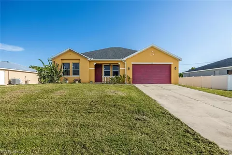 1413 NE 9th Ter, Cape Coral, FL 33909