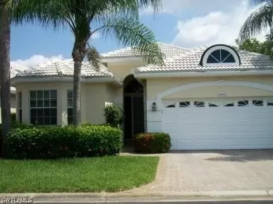 19391 Silver Oak Dr, Fort Myers, FL 33967