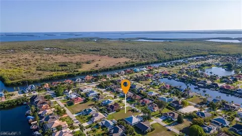 5405 SW 25th Ct, Cape Coral, FL 33914