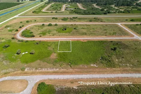 178 Concord Loop, Labelle, FL 33935 photo 4