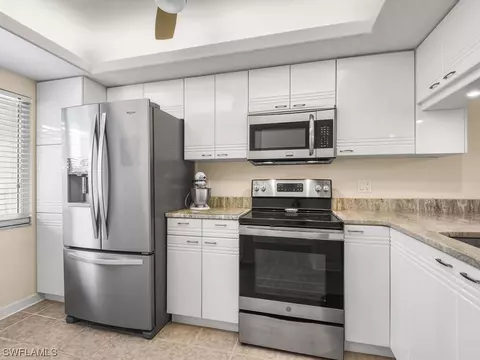 309 Cape Coral Pkwy W #207, Cape Coral, FL 33914