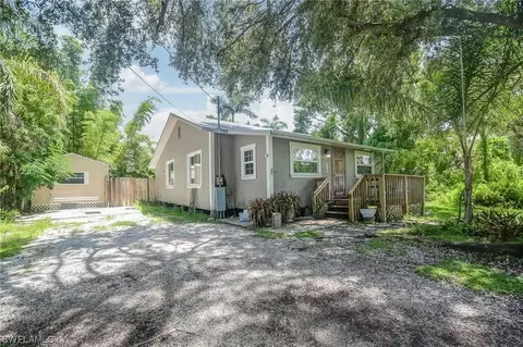 1130 River Rd, North Fort Myers, FL 33903