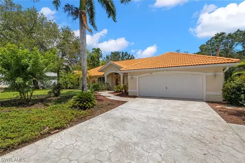 502 Sheldon Ave, Lehigh Acres, FL 33936