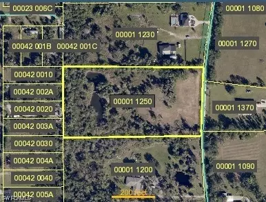 17281 Shelby Ln, North Fort Myers, FL 33917