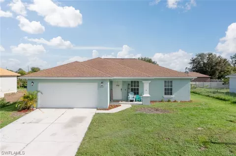 2704 58th St W, Lehigh Acres, FL 33971