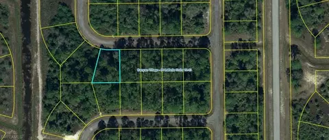 116 Tahiti Pl, Labelle, FL 33935