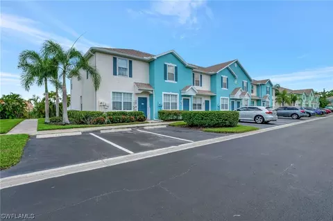 3644 Pine Oak Cir #102, Fort Myers, FL 33916