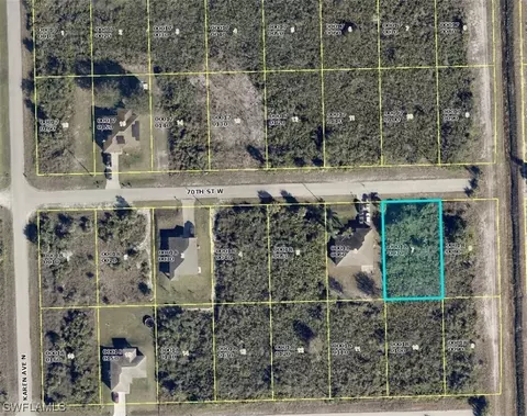 2903 70th St W, Lehigh Acres, FL 33971