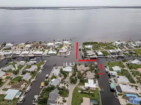 2191 Lemon St, Saint James City, FL 33956