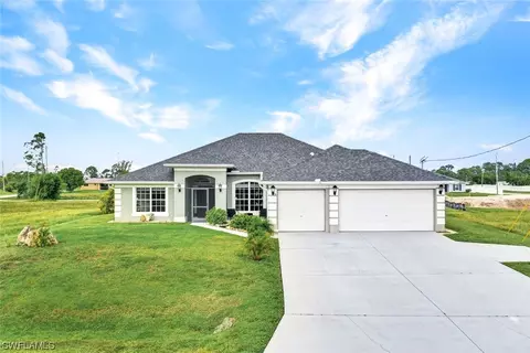 4414 Garden Blvd, Cape Coral, FL 33909
