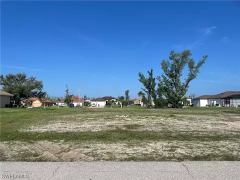 706 NW 38th Ave, Cape Coral, FL 33993