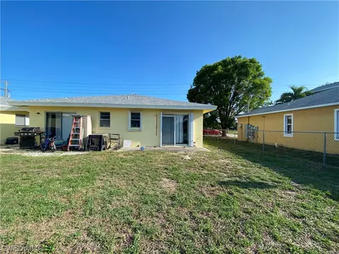 1245 SE 8th St #101, Cape Coral, FL 33990
