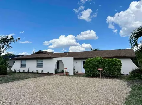 4615 SE 4th Pl #A-B, Cape Coral, FL 33904