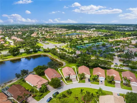 9300 Springview Loop, Estero, FL 33928 photo 4
