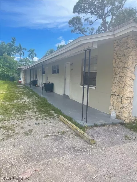2152-2156 Franklin St, Fort Myers, FL 33901