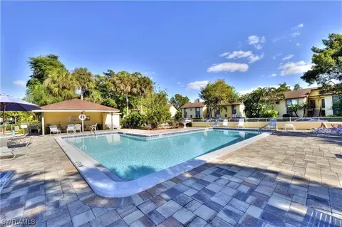 1340 Green Valley Cir #1602, Naples, FL 34104