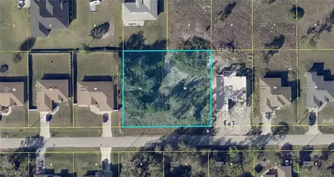 2710-2712 42nd St SW, Lehigh Acres, FL 33976
