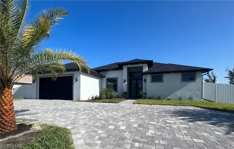 1137 Mohawk Pkwy, Cape Coral, FL 33914
