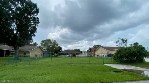 16264 Horizon Rd, North Fort Myers, FL 33917