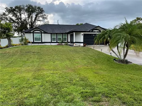 616 SW 9th Ave, Cape Coral, FL 33991