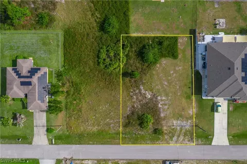 743 Worth Ave, Lehigh Acres, FL 33974