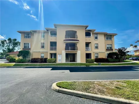 1514 SW 50th St #204, Cape Coral, FL 33914