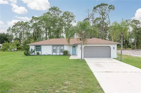 305 Robert Ave, Lehigh Acres, FL 33936