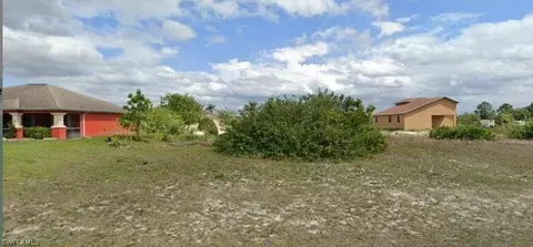 802 Donald Ave N, Lehigh Acres, FL 33971