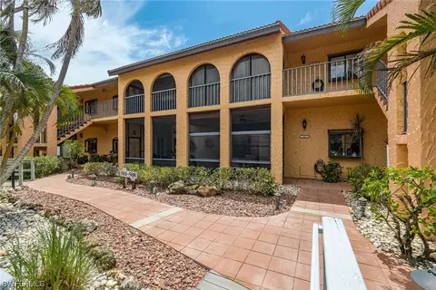 5510 SW 4th Pl #503, Cape Coral, FL 33914